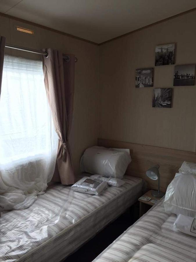 6 Berth Park Dean Saltfleet Barneys Den Hotel Exterior photo