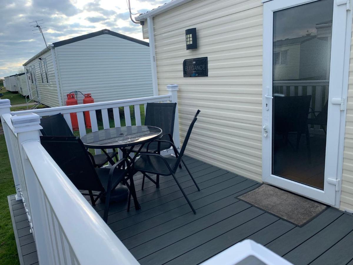 6 Berth Park Dean Saltfleet Barneys Den Hotel Exterior photo